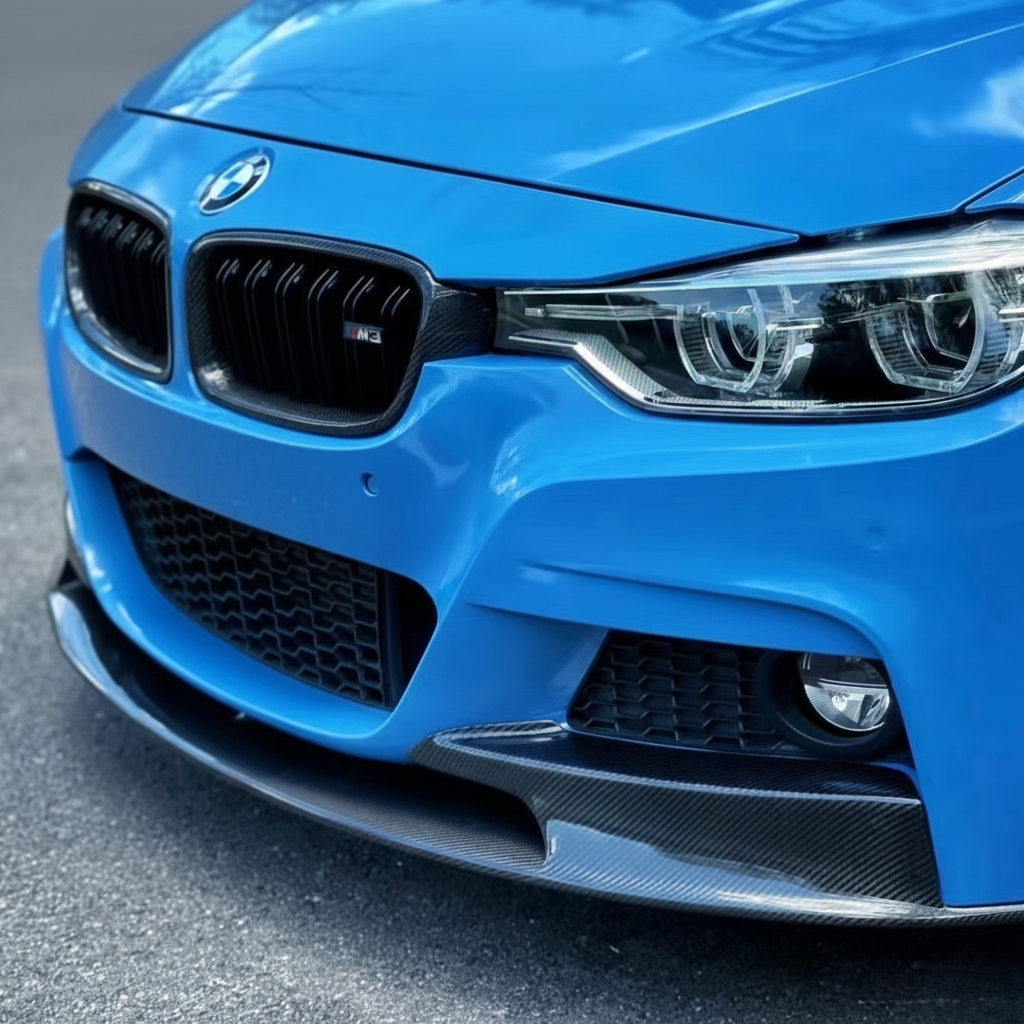 M-Look Carbon Fiber Stijl Niergrilles met Dubbele Spijlen – Glanzend Zwart